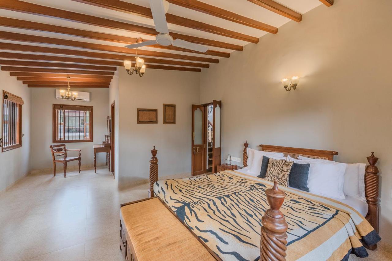 Saffronstays Casa Del Palms, Alibaug - Luxury Pool Villa With Chic Interiors, Alfresco Dining And Island Bar Alībāg Ngoại thất bức ảnh