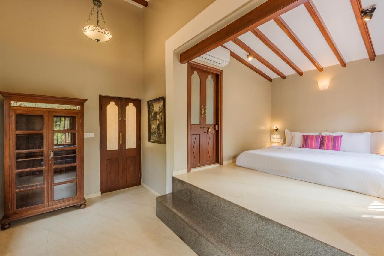 Saffronstays Casa Del Palms, Alibaug - Luxury Pool Villa With Chic Interiors, Alfresco Dining And Island Bar Alībāg Ngoại thất bức ảnh